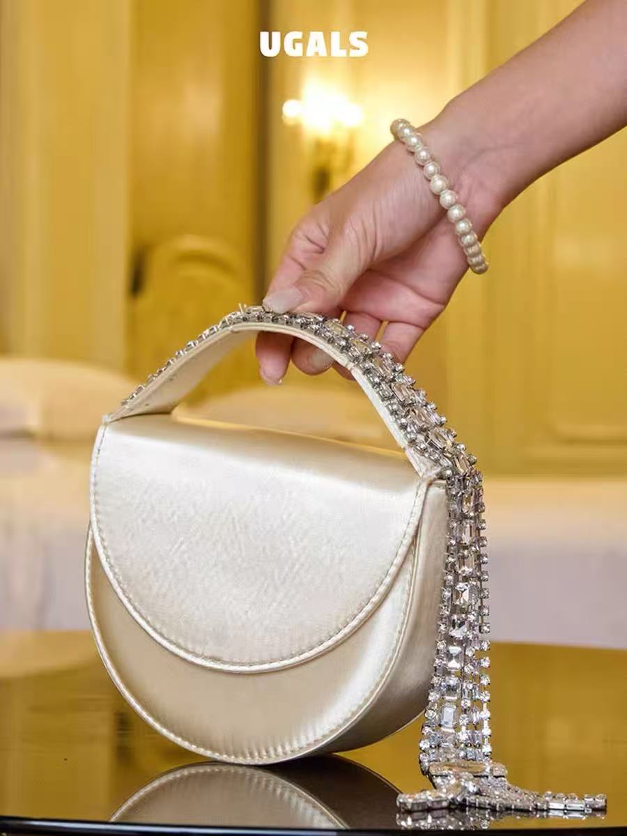 Sac de soirée de luxe en satin - Women Bags On Sale avis et prix